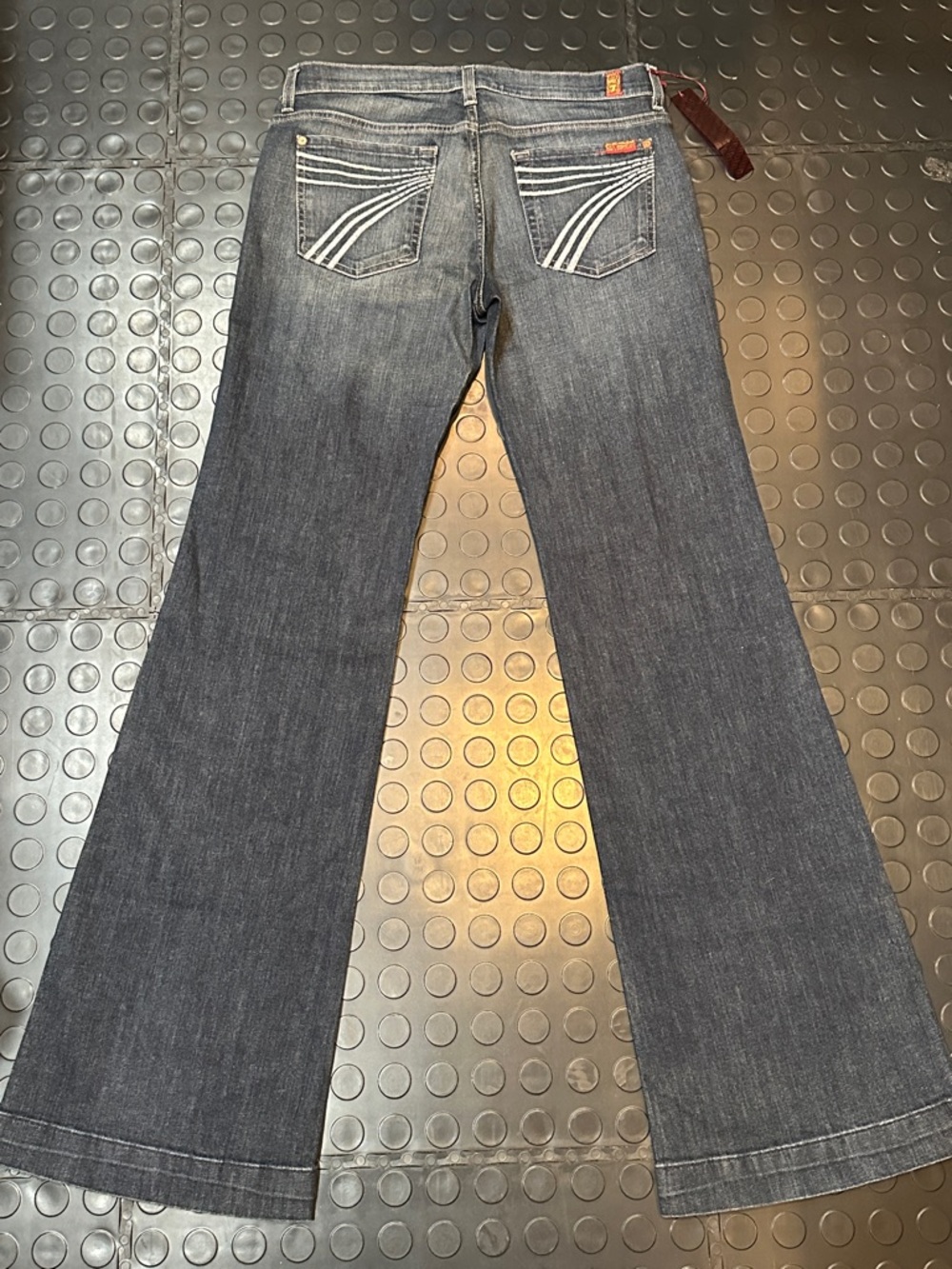 Dojo 29 x 34 x 8 NWT NEW!! 7 For All Mankind Women's Wide Leg Jeans